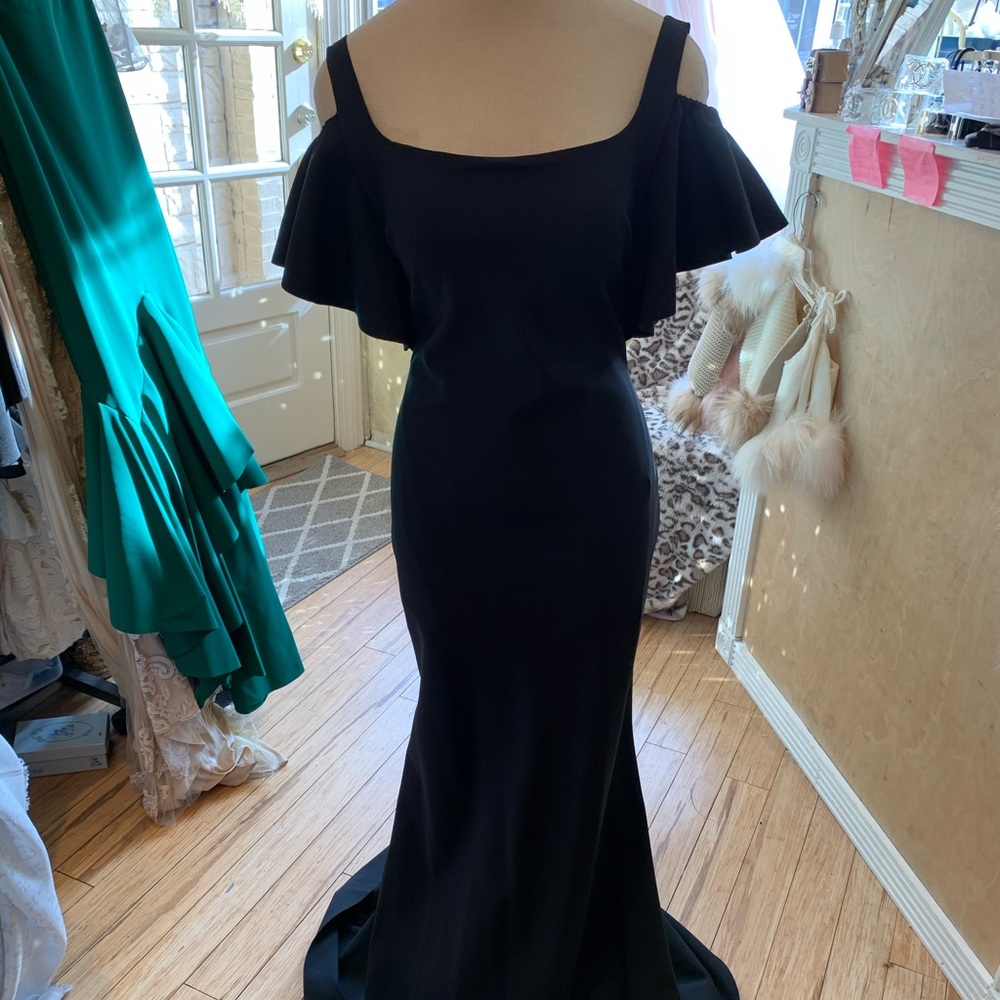 Tarik Ediz gown